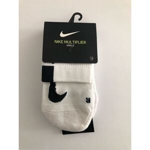 Nike Multiplier Running Ankle Socks 2-Pair Pack White/Black Size Women’s 4-6 / K
